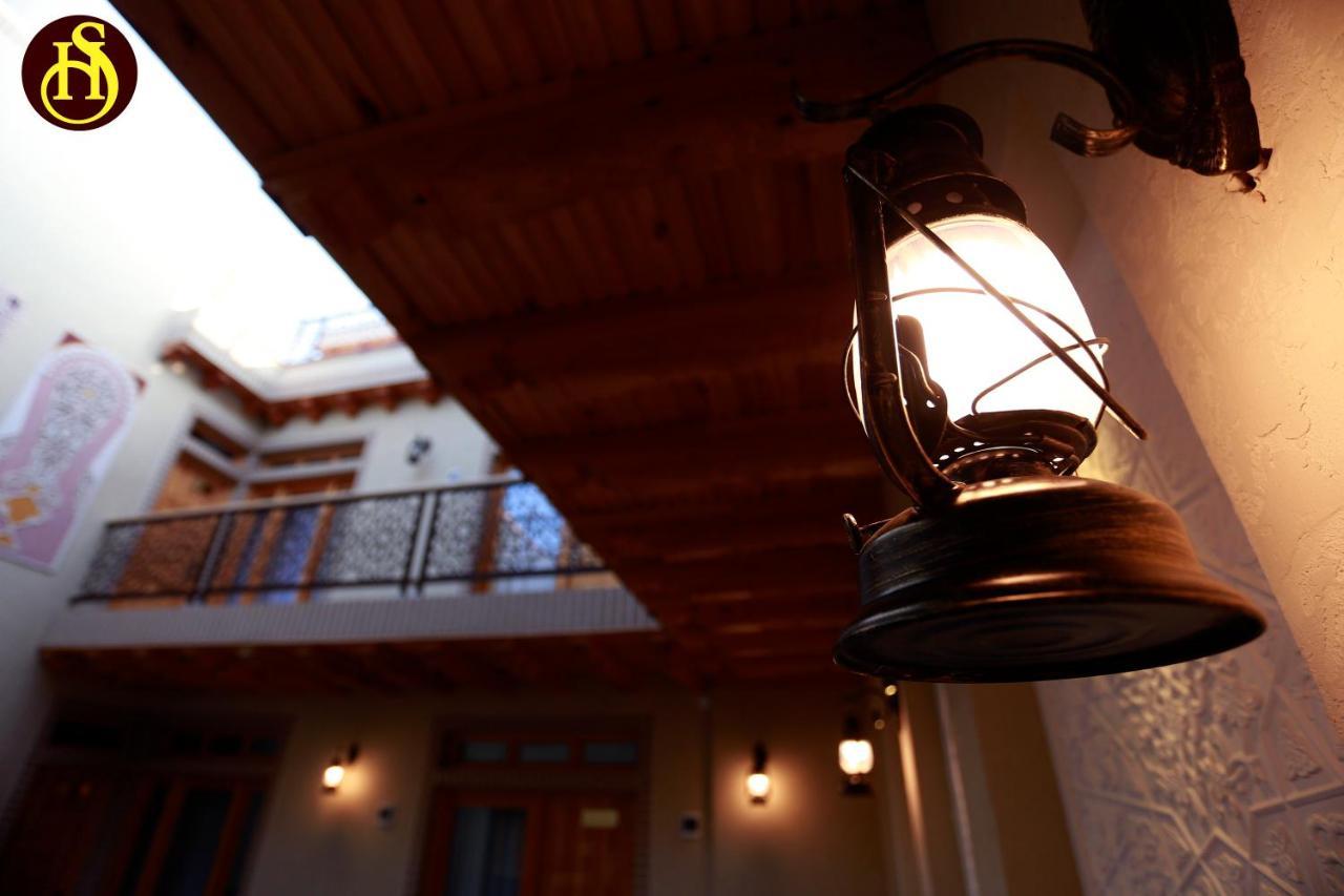 Shohnishin Boutique Bed and Breakfast Buchara Buitenkant foto