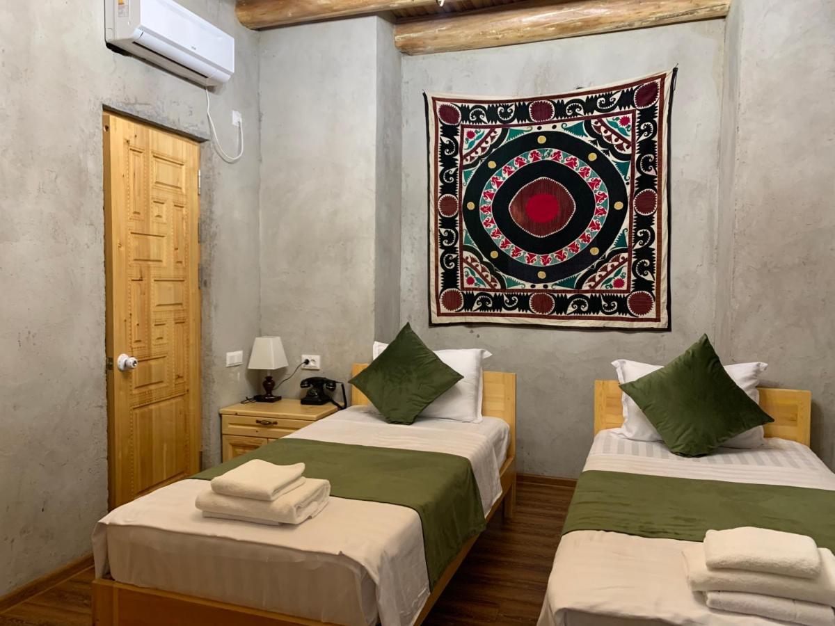 Shohnishin Boutique Bed and Breakfast Buchara Buitenkant foto